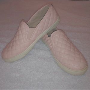 Light pink Steve Madden sneakers
